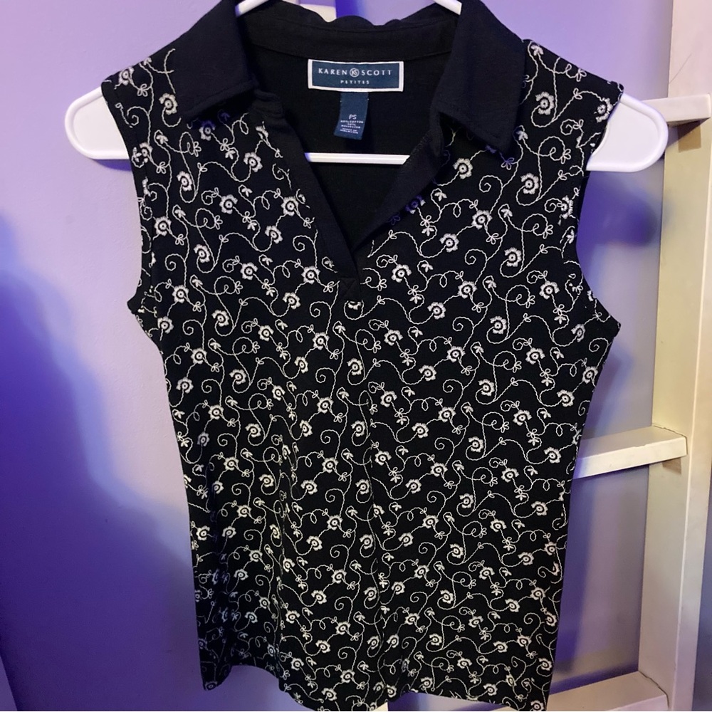 Black and white floral tank top